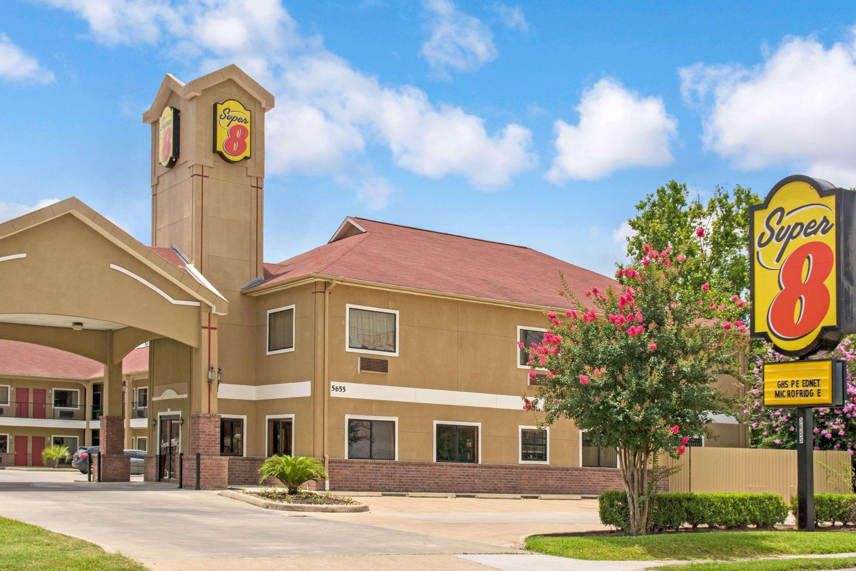 Super 8 By Wyndham Houston/Brookhollow Nw Exterior foto